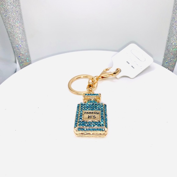 Colorful Parfum Keychains - Picture 3 of 9